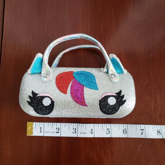 Hard shell Silver Sparkly eyeglass case with handles. Eyeglasses storage - Picture 6 of 9